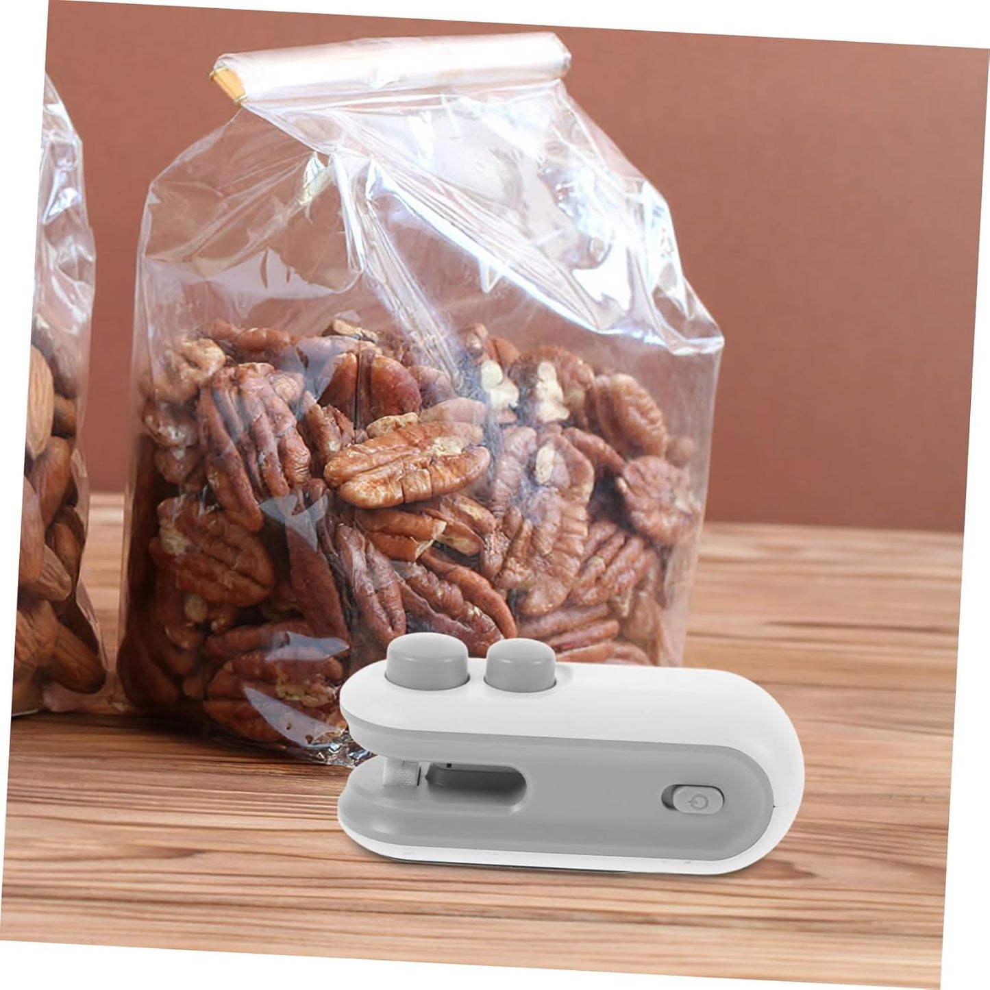 Mini Sealer Sealing Machine Vacuum Sealer Bag Sealer Heat Sealer Plastic Sealer Press Bag Sealer Plastic Bag Sealer Chip Bag Sealer Handheld Chip Sealer Machine Mini Bag Sealer