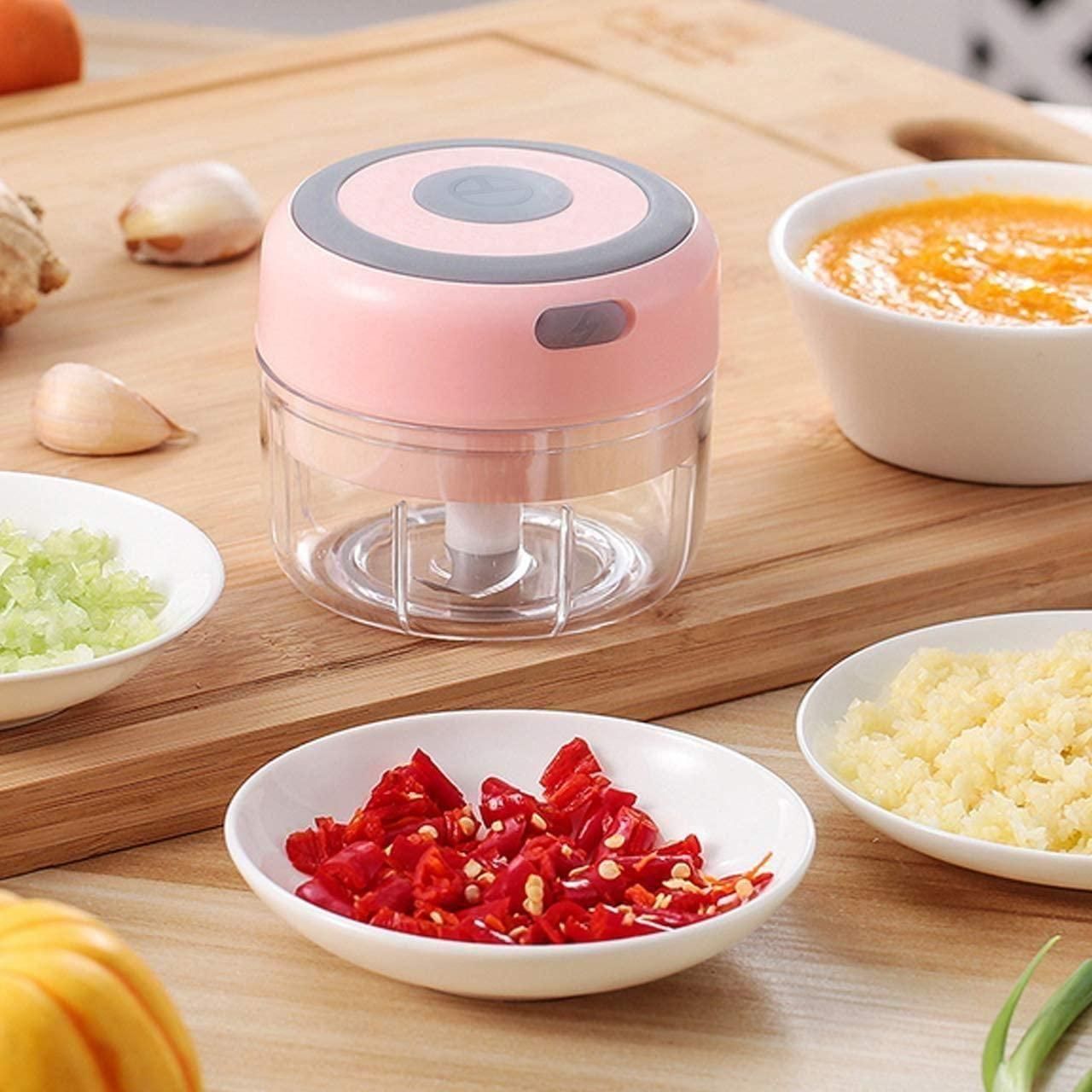 Mini Chopper-Cordless Palm sized Lovely Mini Food Chopper for Garlic